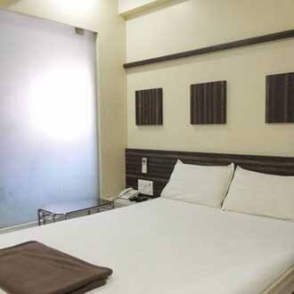 Hotel Relax Inn Guest House, Mumbai 1